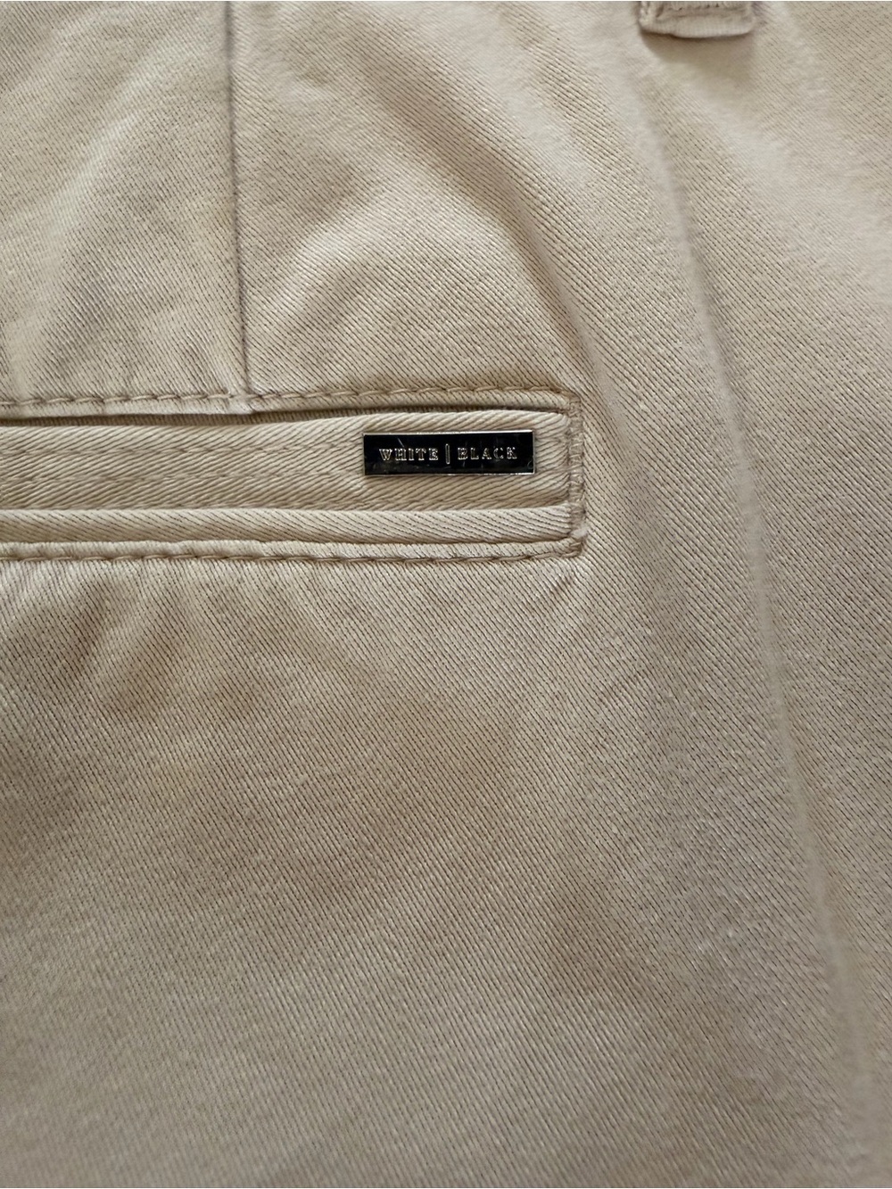 White House Black Market Slim Crop Pants Khaki Stretch Cotton Size 4 - Picture 4 of 11